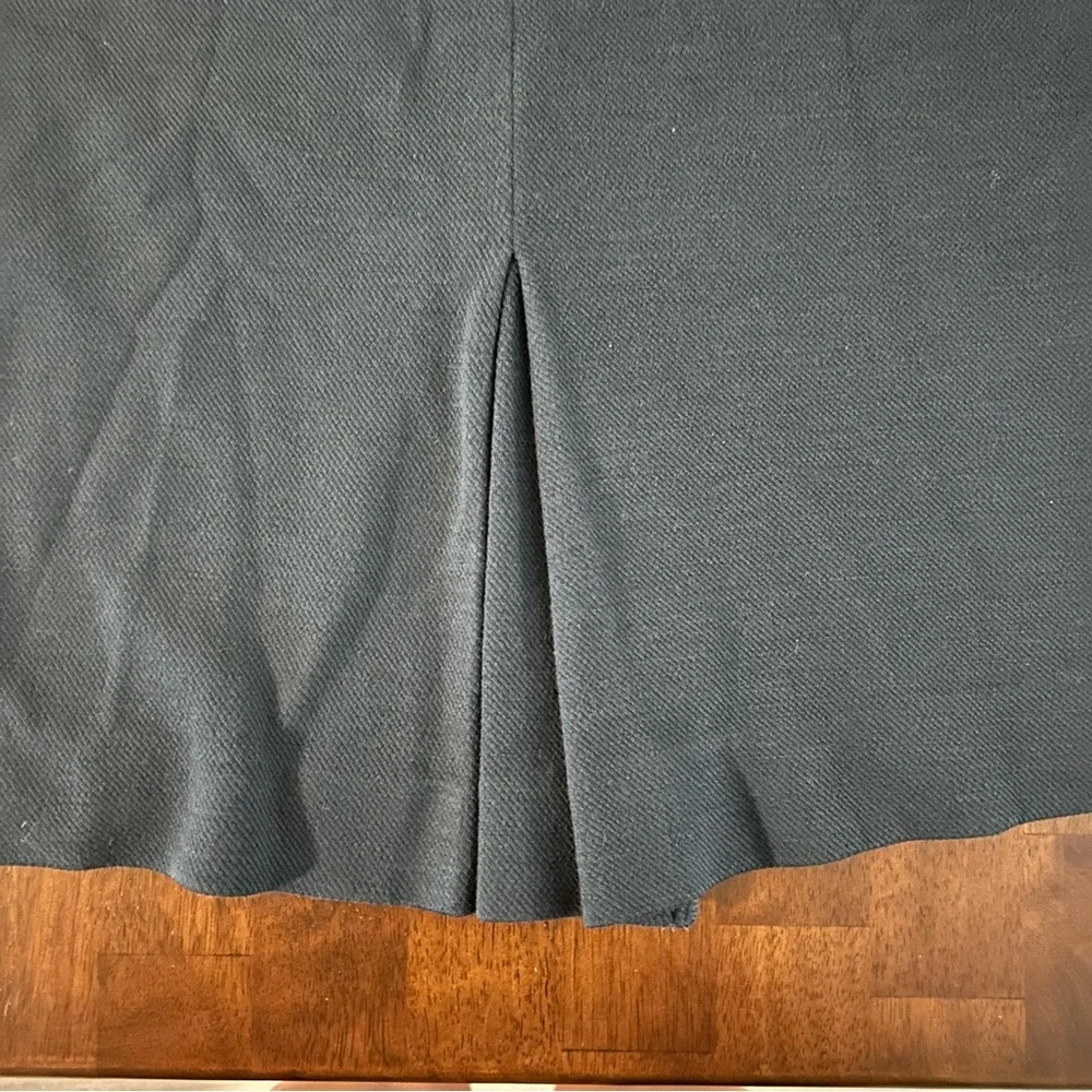 Diane von Furstenberg Martine Navy Blue Wool Blend Pencil Skirt Size 12 - Picture 8 of 10